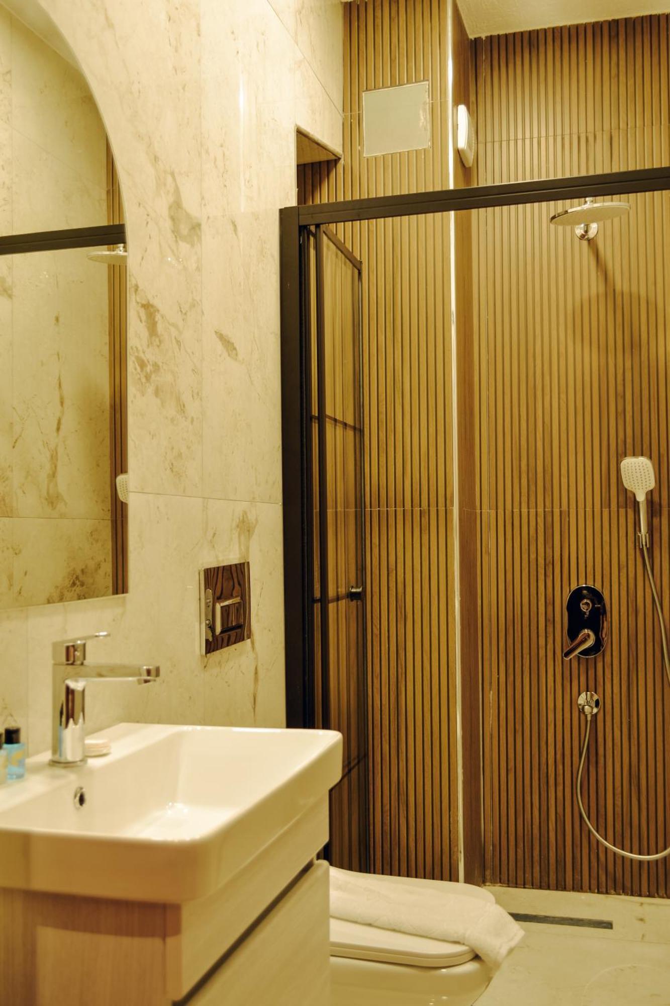 Galata Calm Tale Hotel Istanbul Ngoại thất bức ảnh